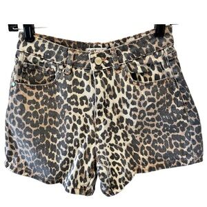 Oat New York Leopard Print Jean Shorts